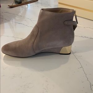 French gray Tory Burch wedges
